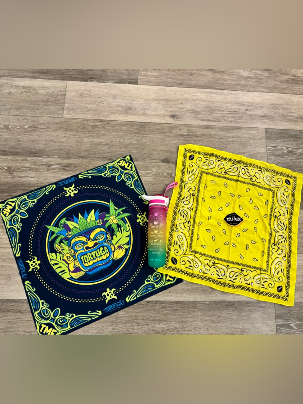 Mikes Hard Bandana + Tortuga Navy Graphic Band Set Bandana and water bottle